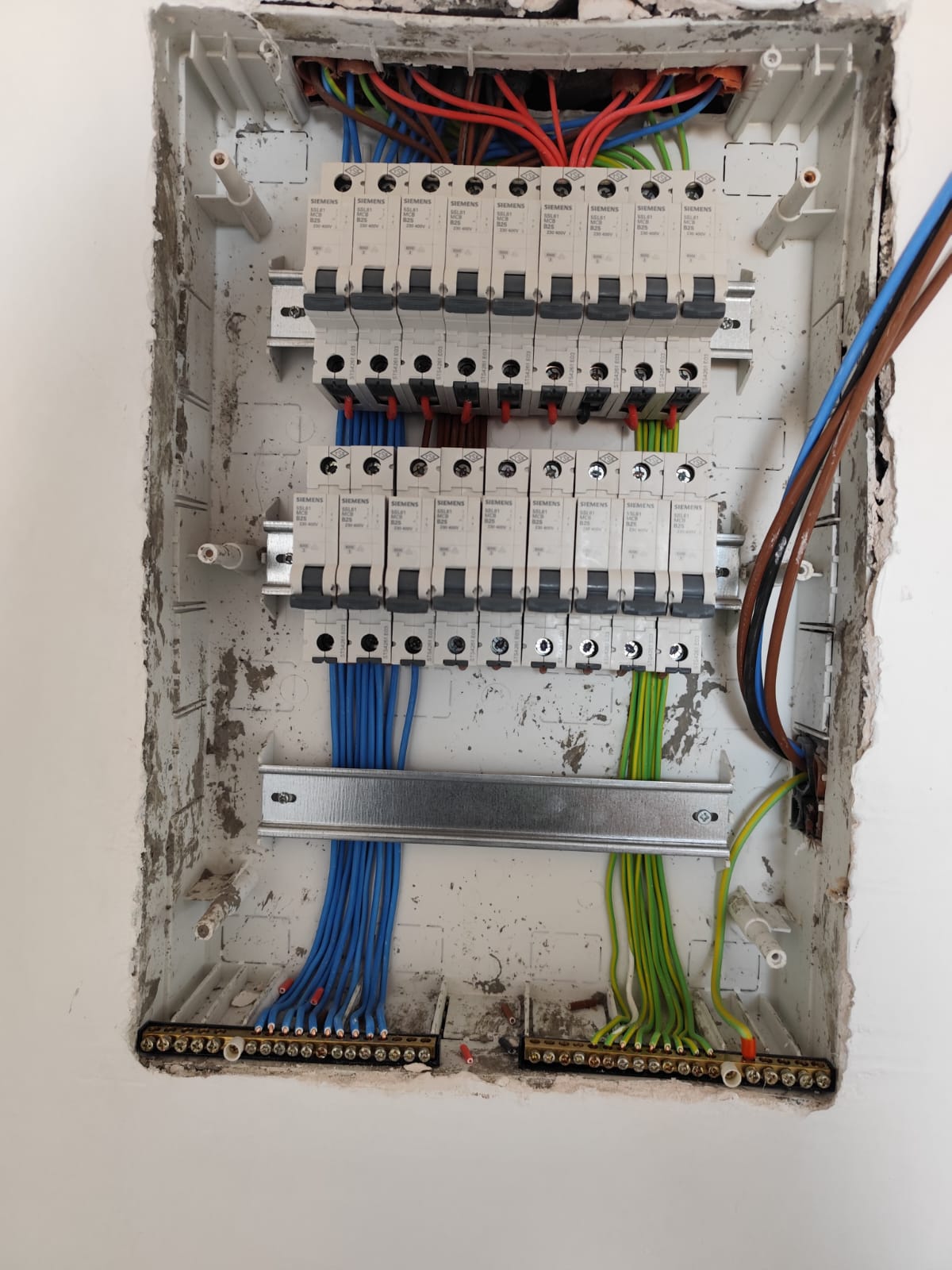 Beyoğlu Elektrikçi | 7/24 Acil Elektrik Servisi